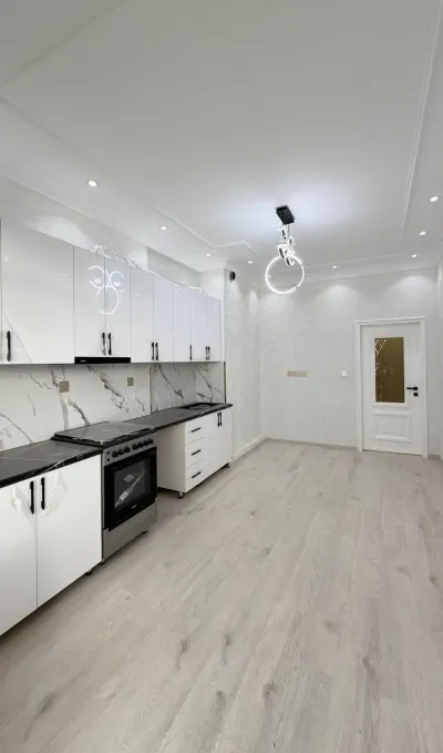 2-комн. квартира, 14 этаж, 105 м², Шохмансур