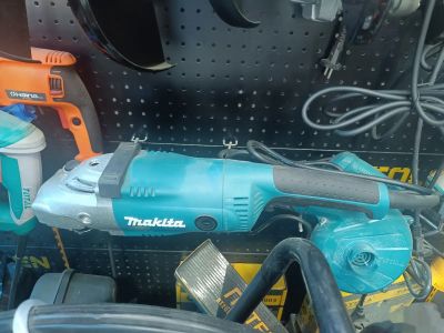 Болгарка Makita 2400Wt
