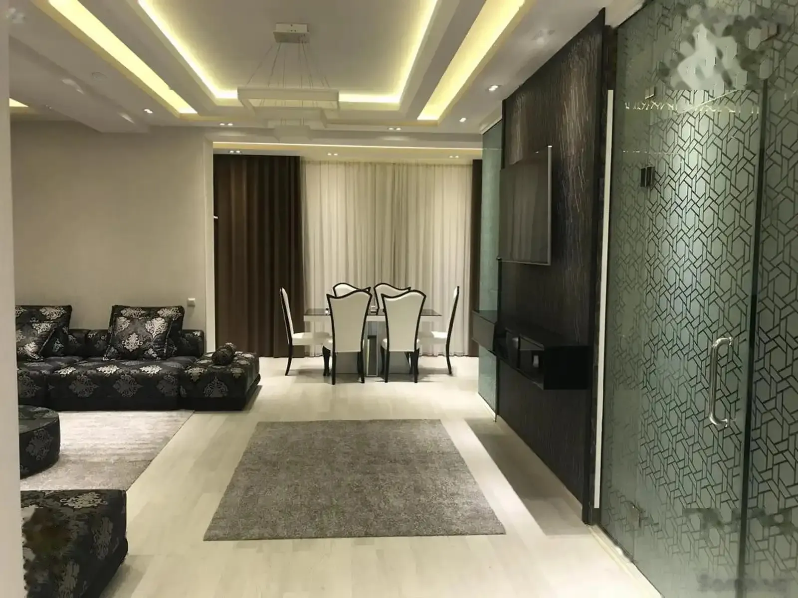 2-комн. квартира, 13 этаж, 100м², Турсунзода