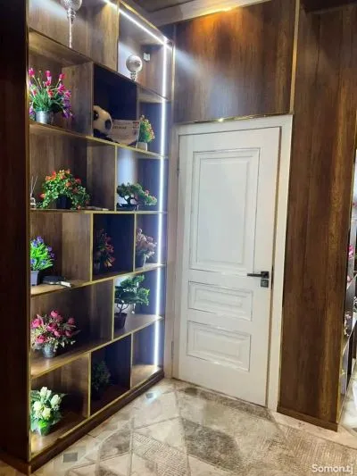 3-комн. квартира, 1 этаж, 100м², 82 мкр, лесная сказка