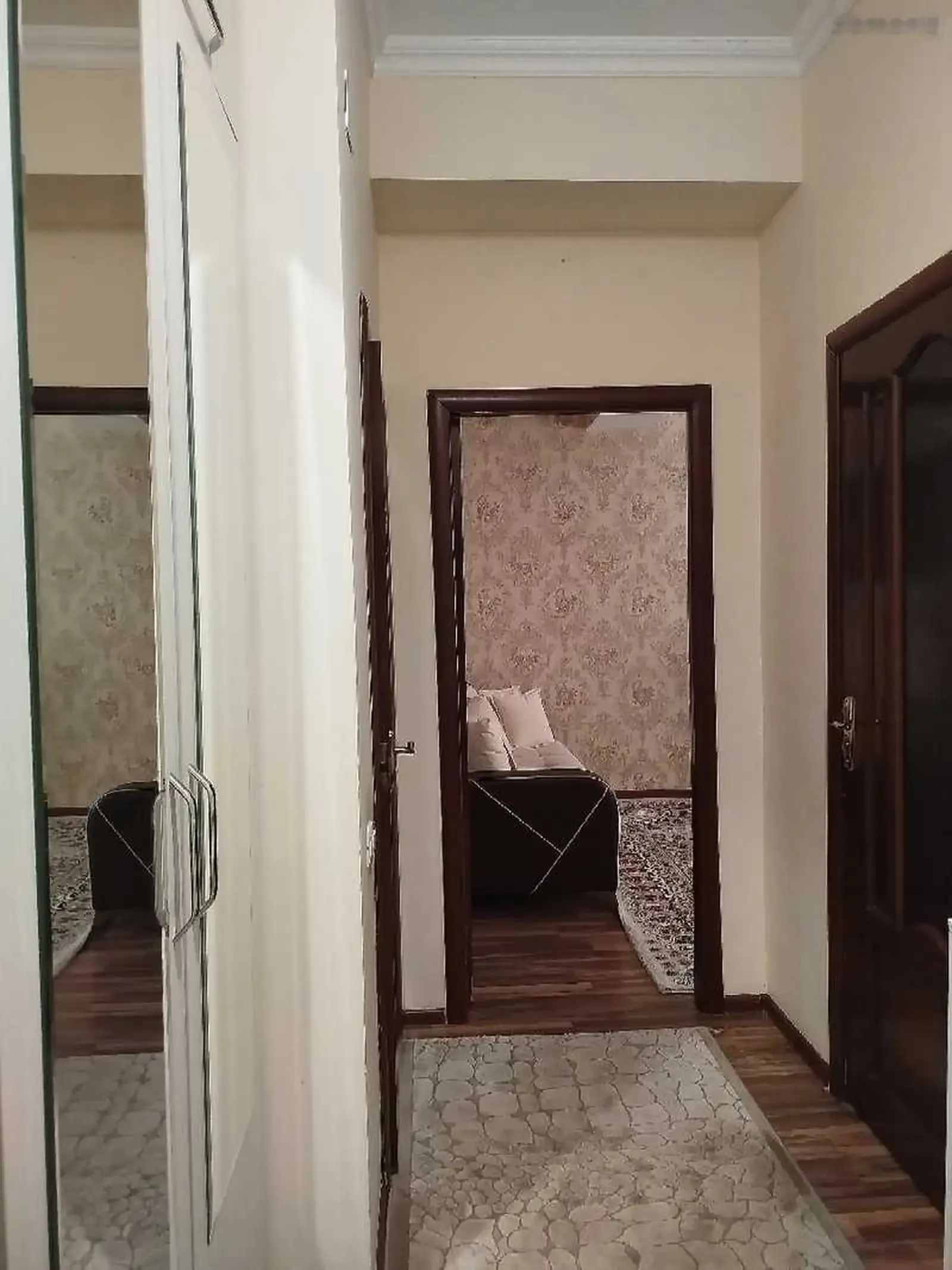2-комн. квартира, 5 этаж, 58м², овир
