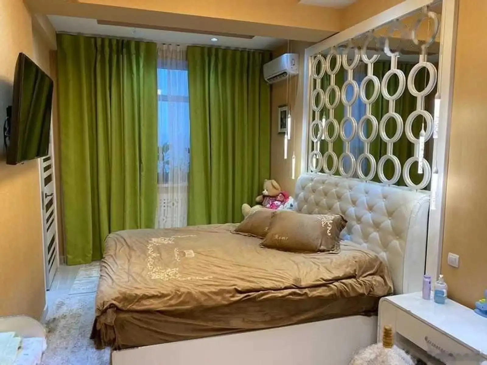 2-комн. квартира, 11 этаж, 90м², Сомони