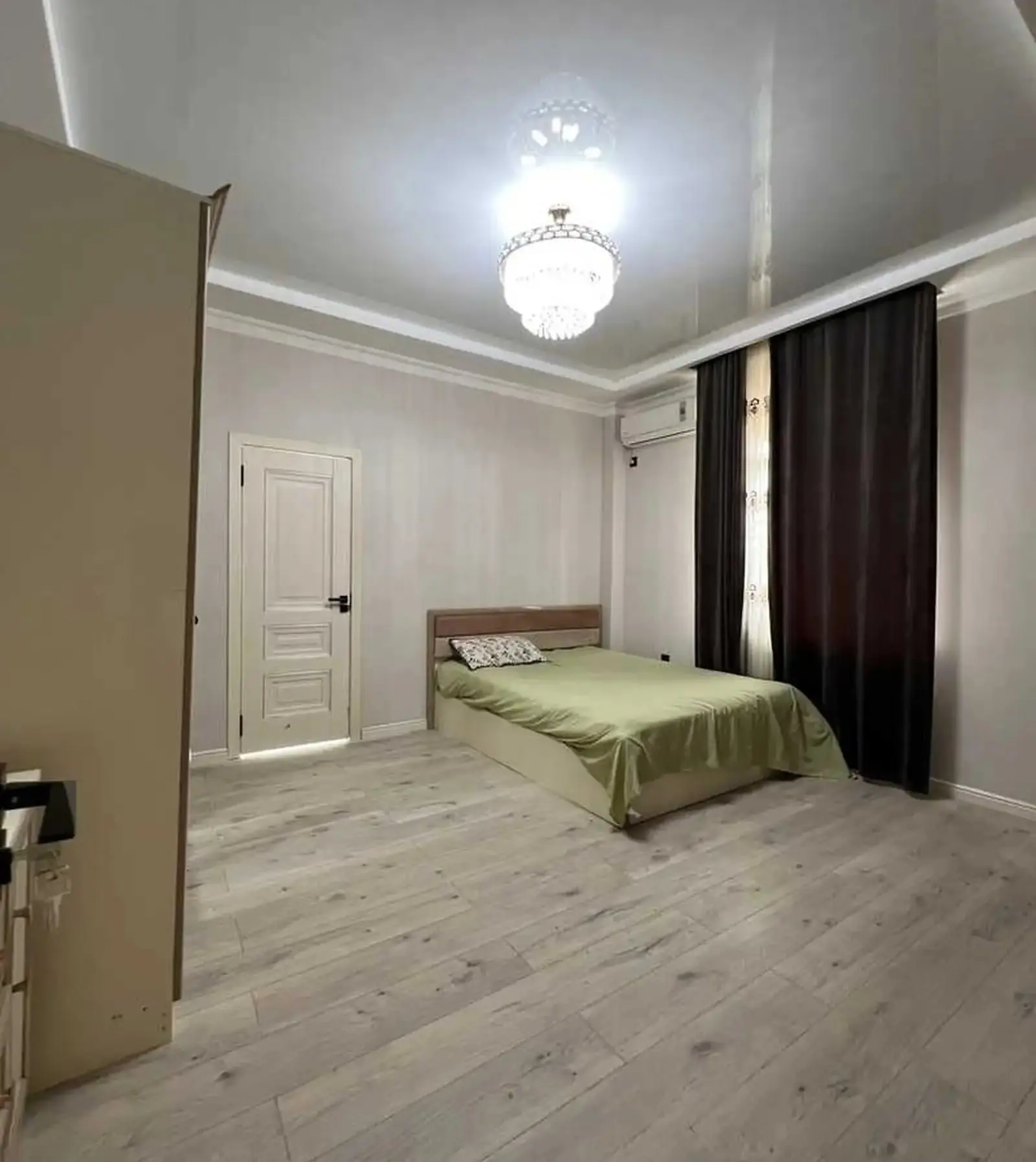 3-комн. квартира, 10 этаж, 100м², Сомони