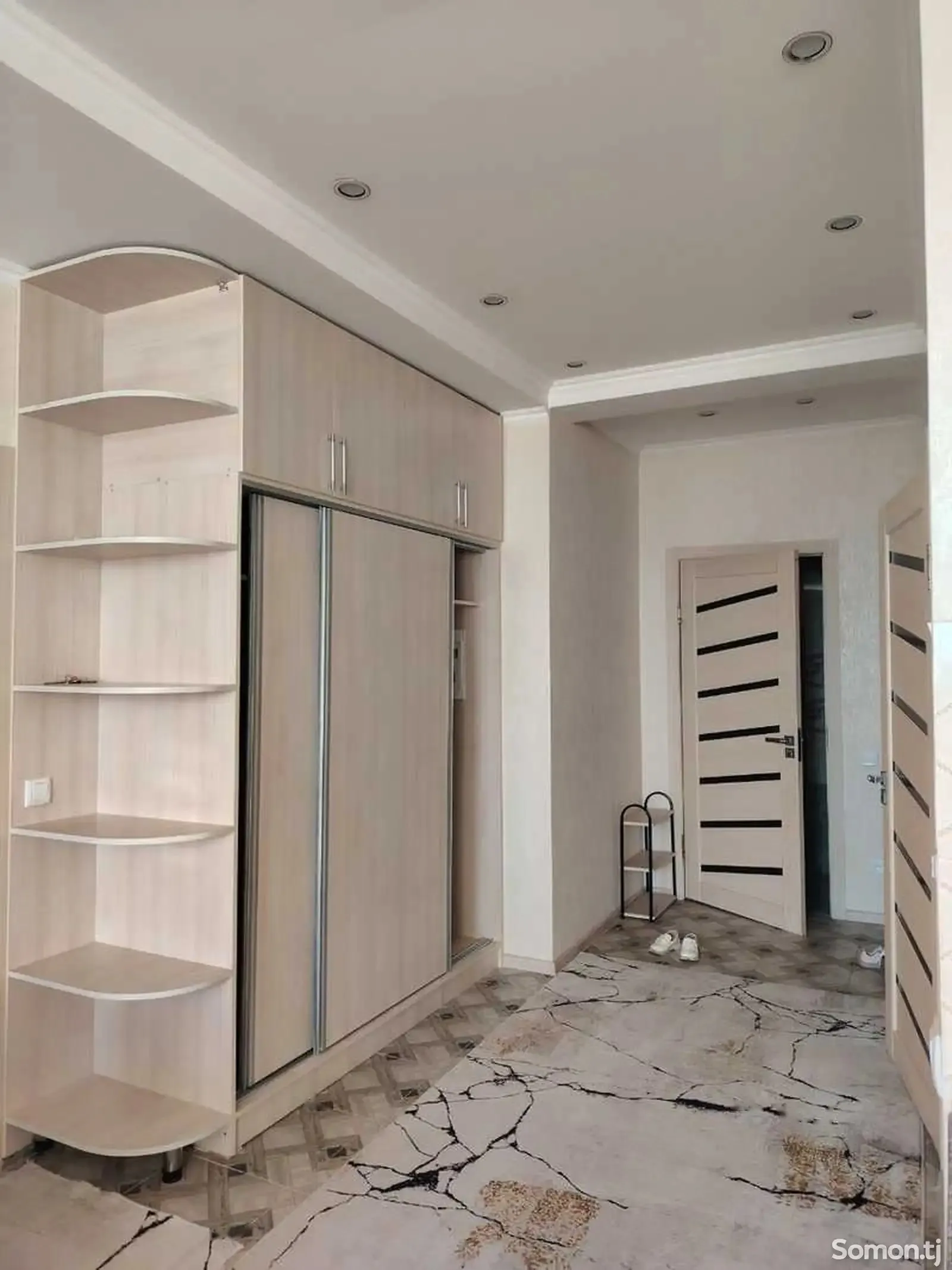 2-комн. квартира, 9 этаж, 70м², профсоюз
