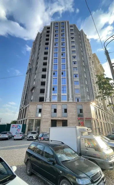2-комн. квартира, 13 этаж, 74 м², Шохмансур