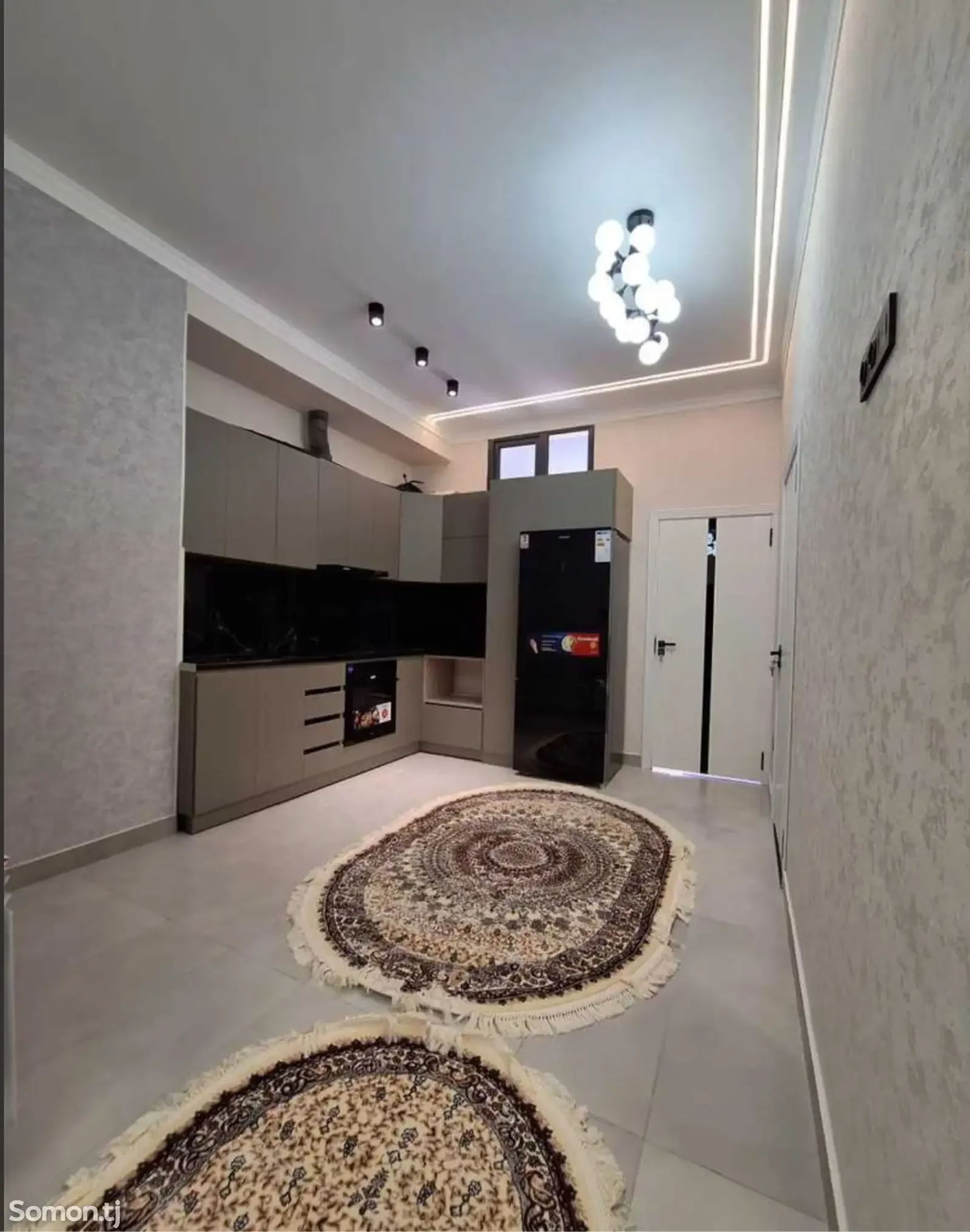 2-комн. квартира, 11 этаж, 70м², Овир