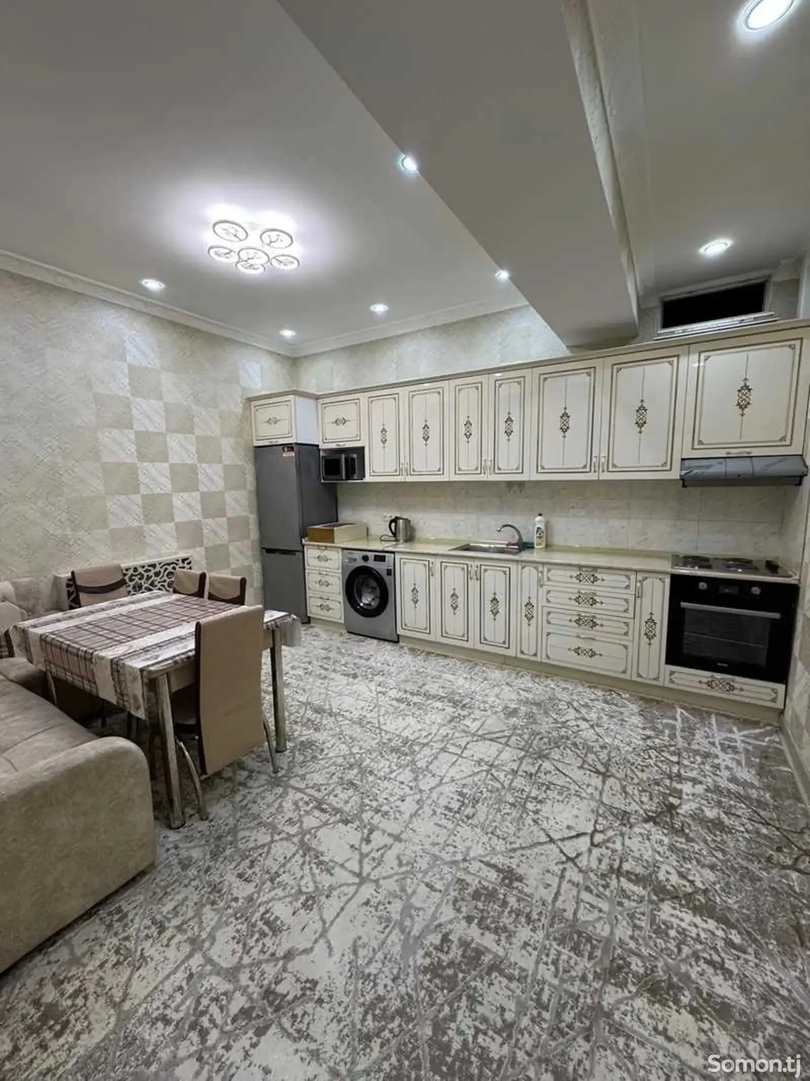 3-комн. квартира, 8 этаж, 140м², дом печат