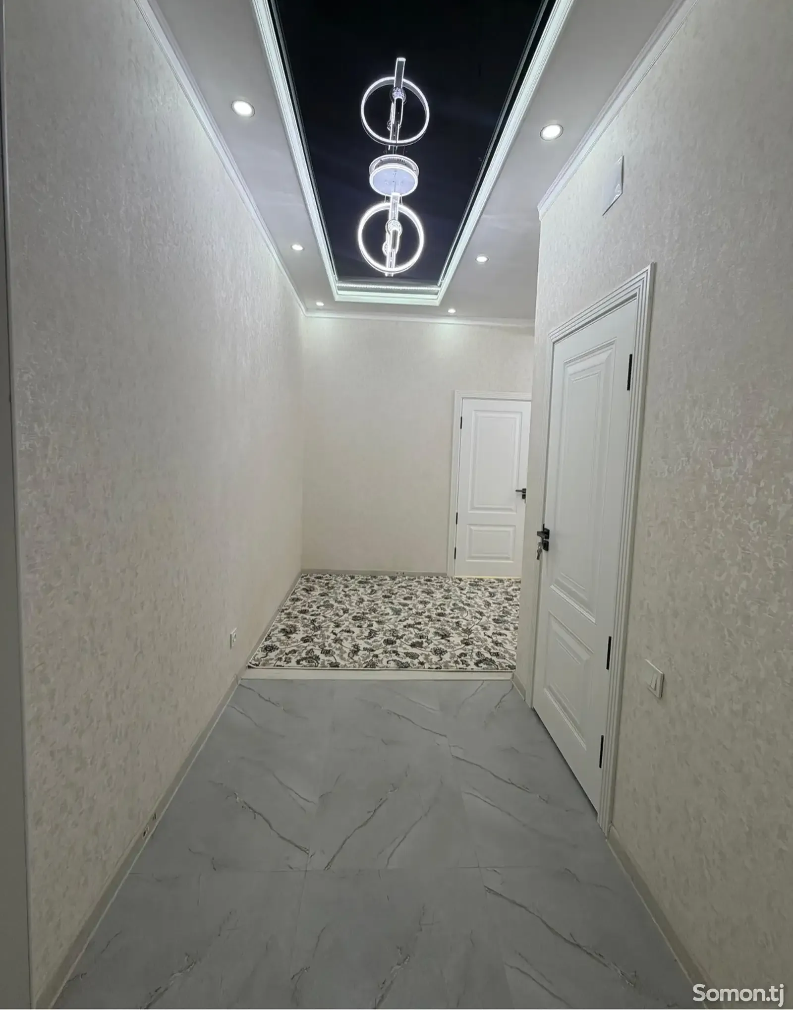 2-комн. квартира, 12 этаж, 81 м², н.Шохмансур