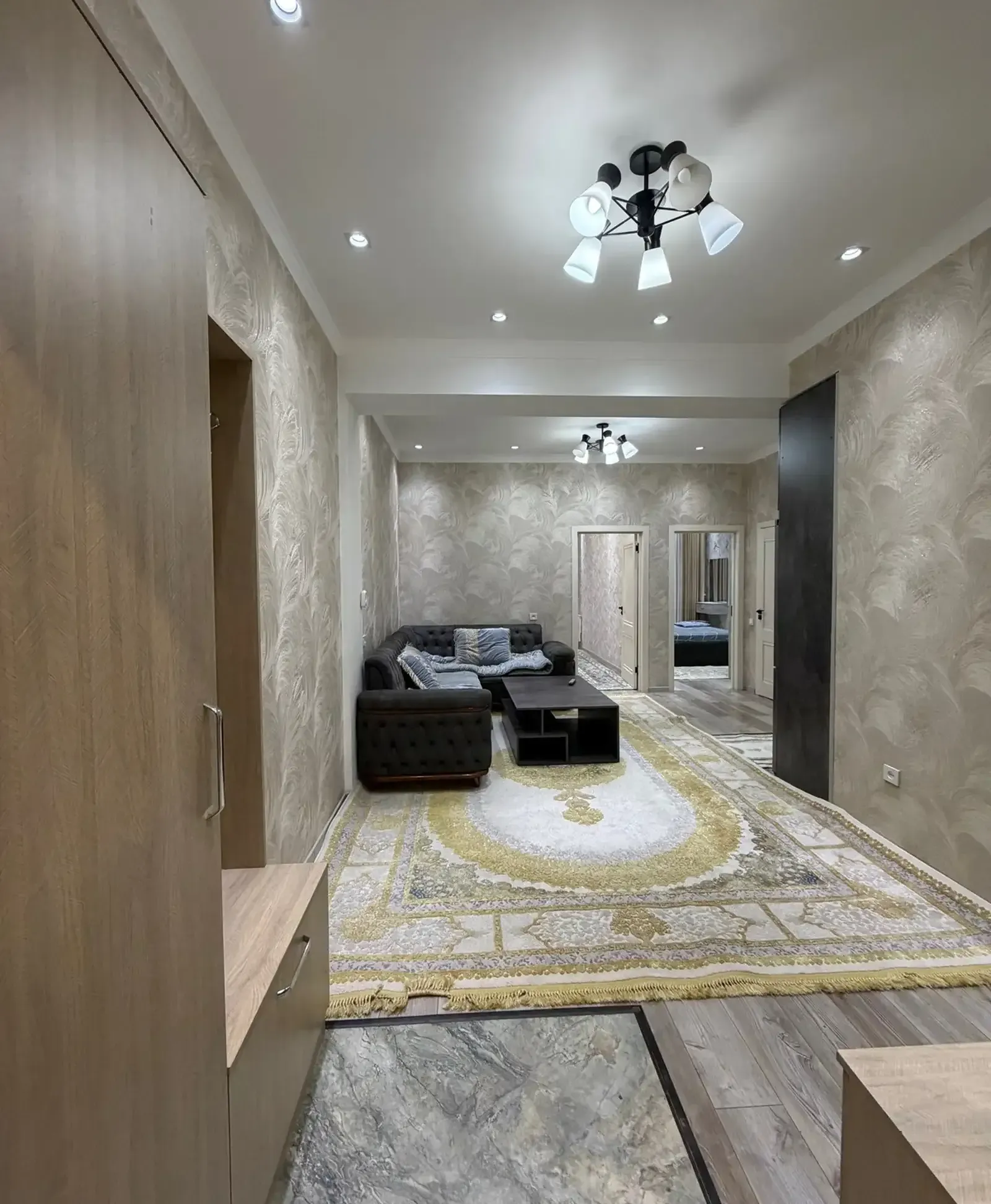 2-комн. квартира, 9 этаж, 65м², Овир,Грандь Отель, Ёвар