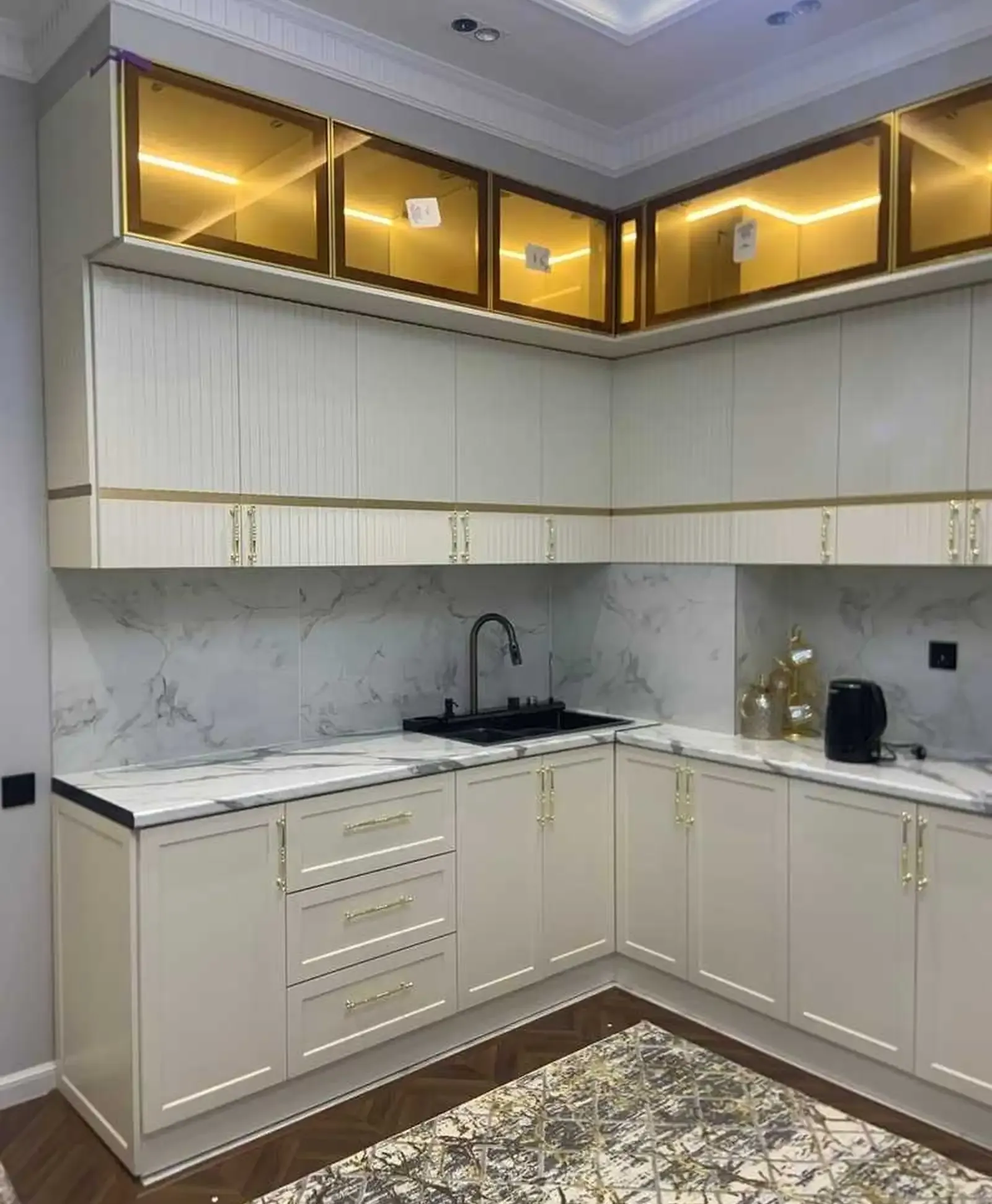 2-комн. квартира, 8 этаж, 101м², Овир