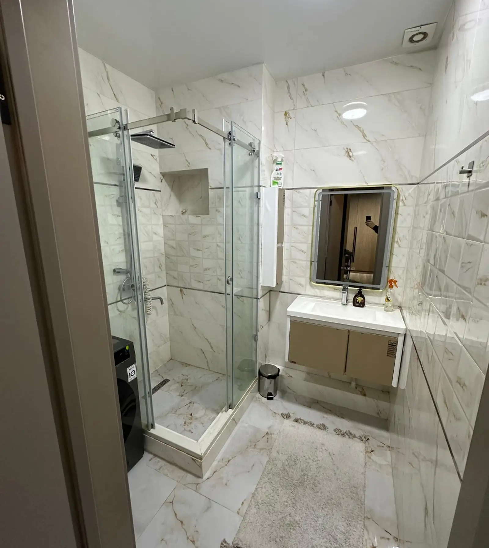 2-комн. квартира, 12 этаж, 75м², Овир ру ба руи ресторан Султанбей наздикии Ашан