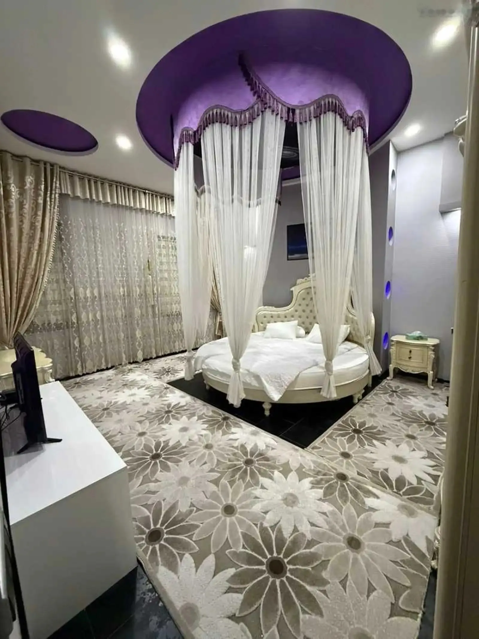 3-комн. квартира, 1 этаж, 160м², Сафо