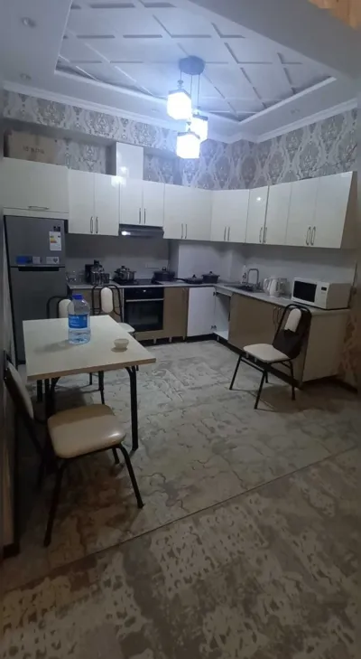 2-комн. квартира, 5 этаж, 67м², Садбарг, Ëкут