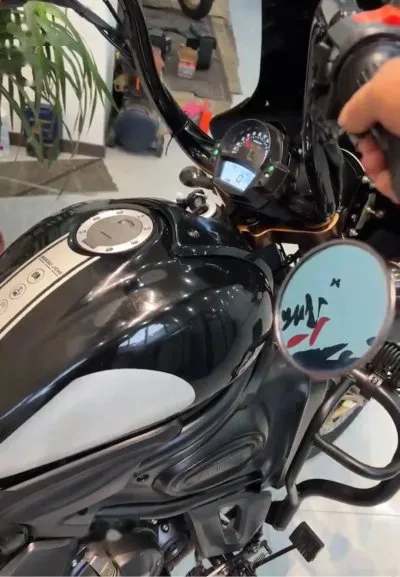 Мотоцикл Harley Davidson