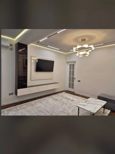 2-комн. квартира, 8 этаж, 70м², зелёный