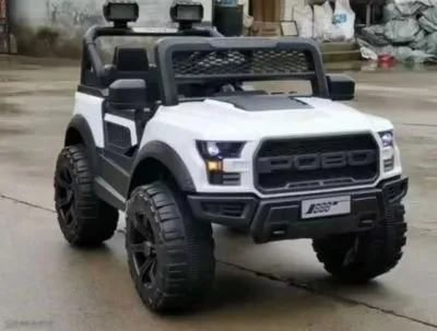 Детский электромобиль