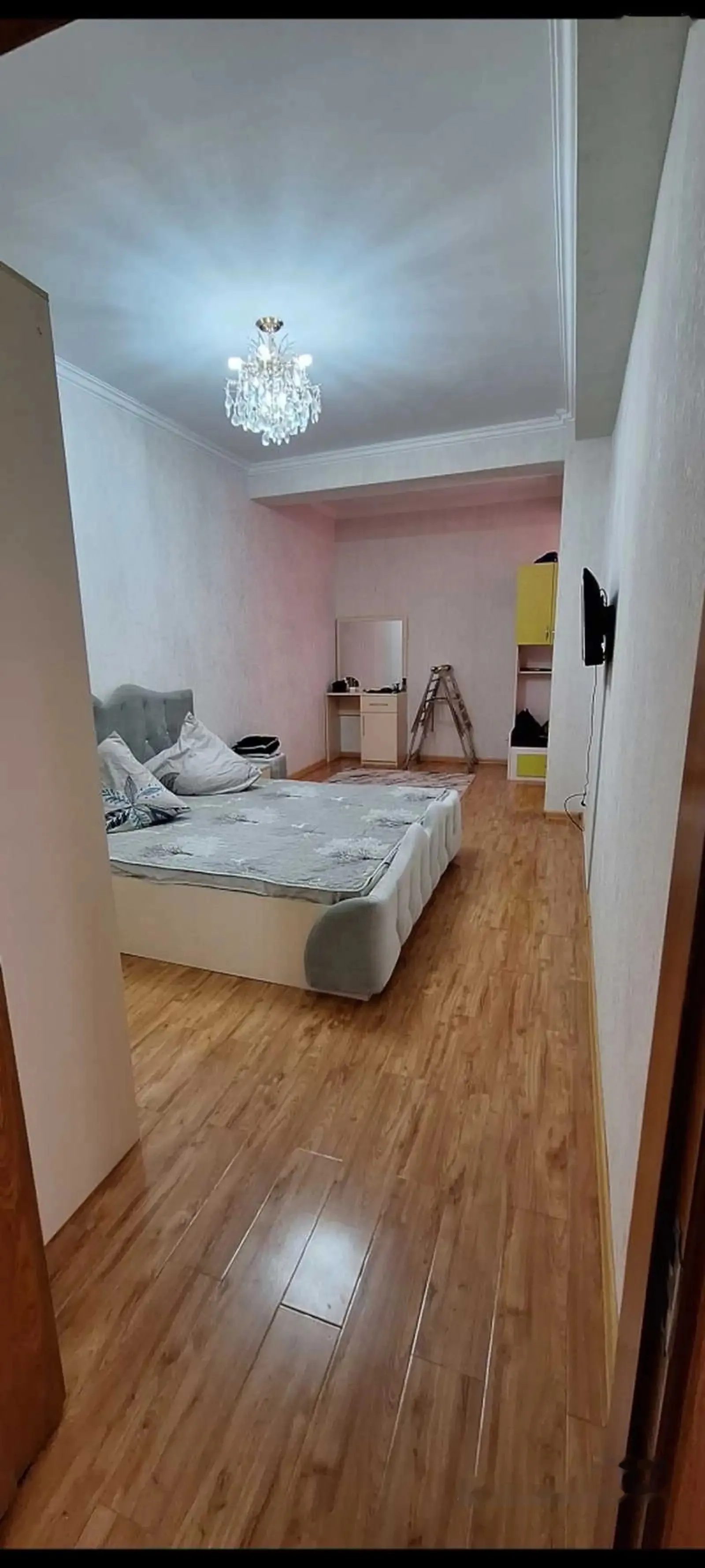 3-комн. квартира, 12 этаж, 90м², И.Сомони дом Сафо