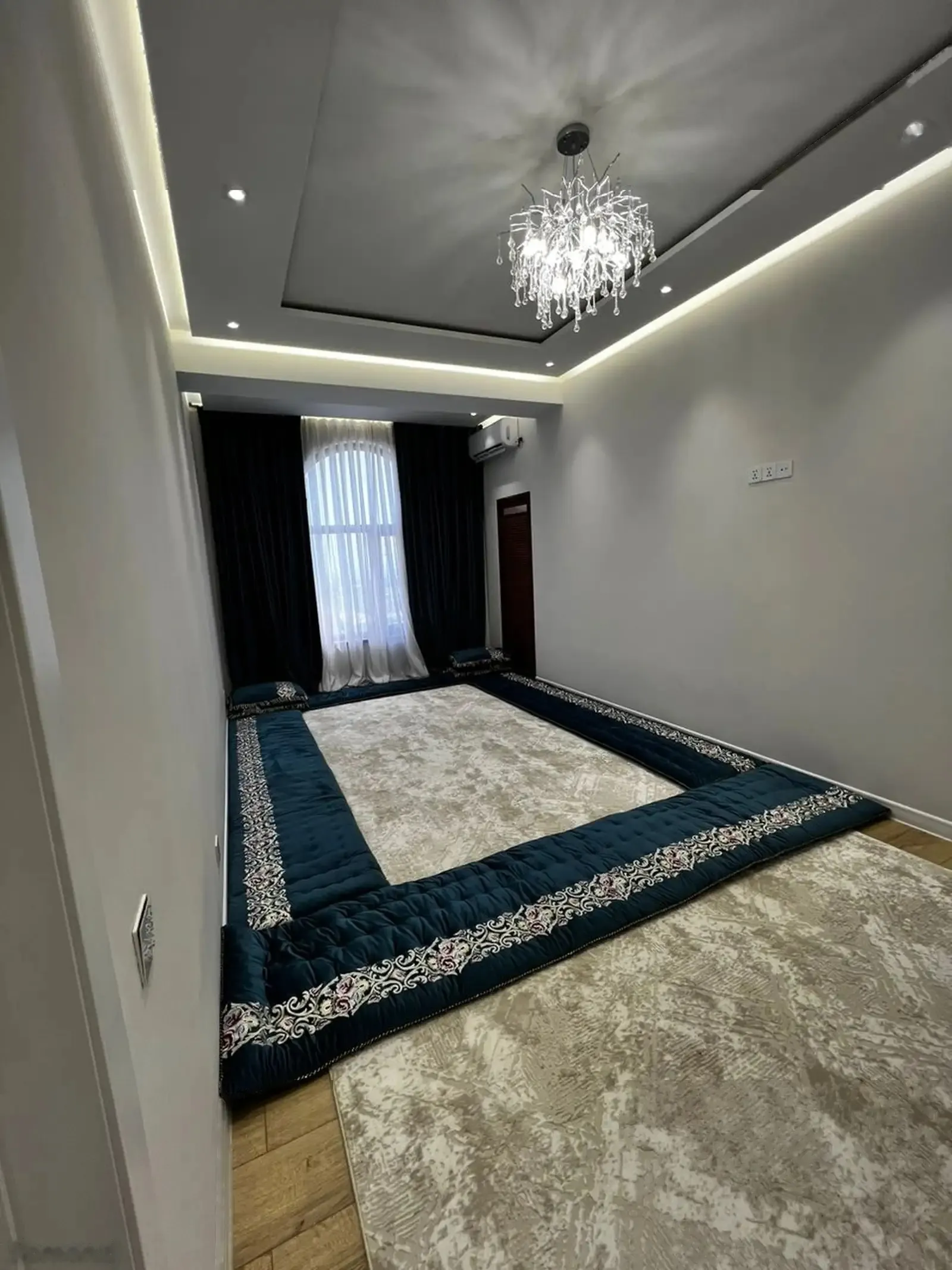 2-комн. квартира, 15 этаж, 70м², Шоҳмансур