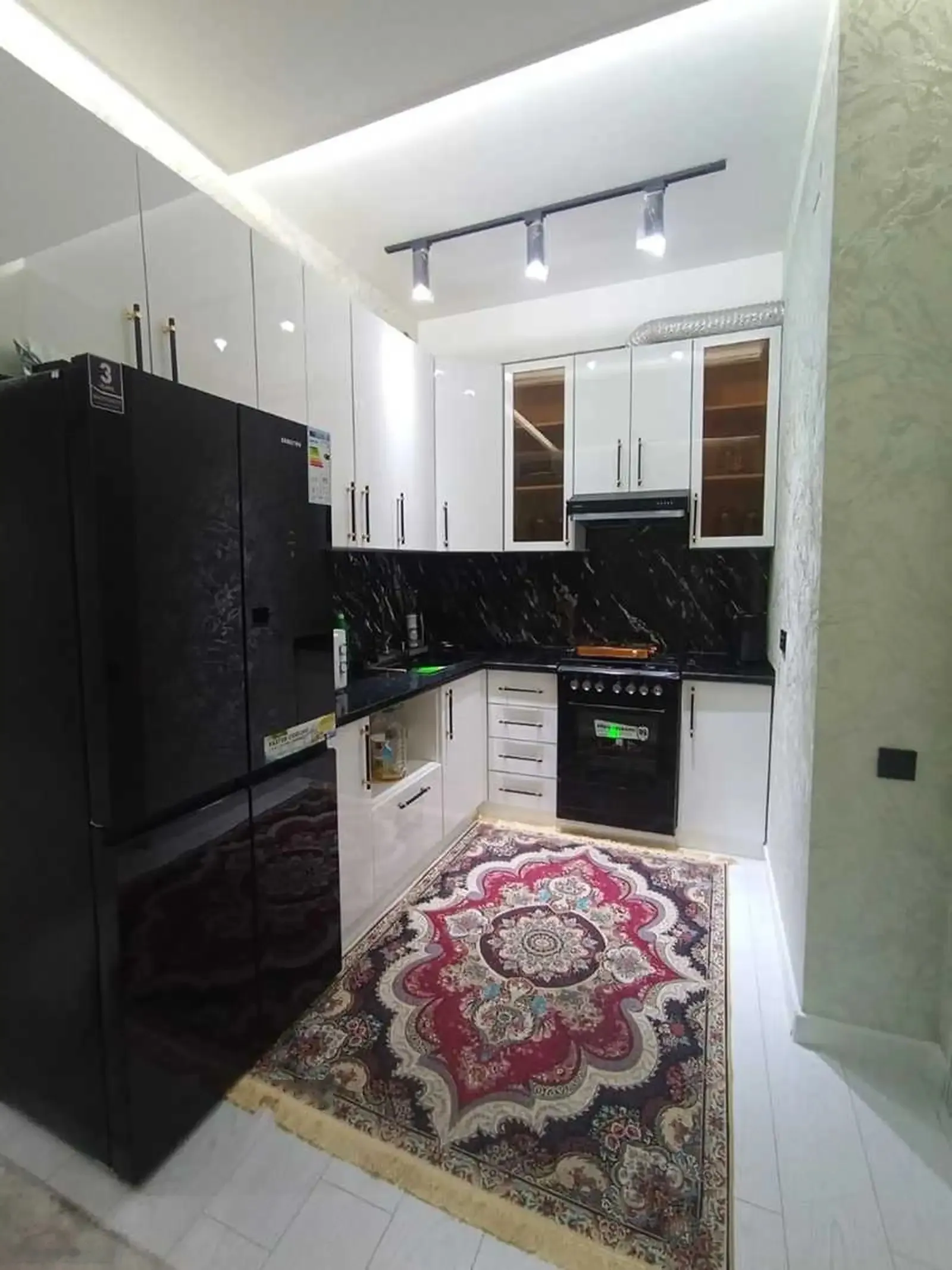 2-комн. квартира, 11 этаж, 85м², Доми ёвар