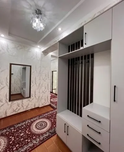2-комн. квартира, 2 этаж, 99м², Сомони