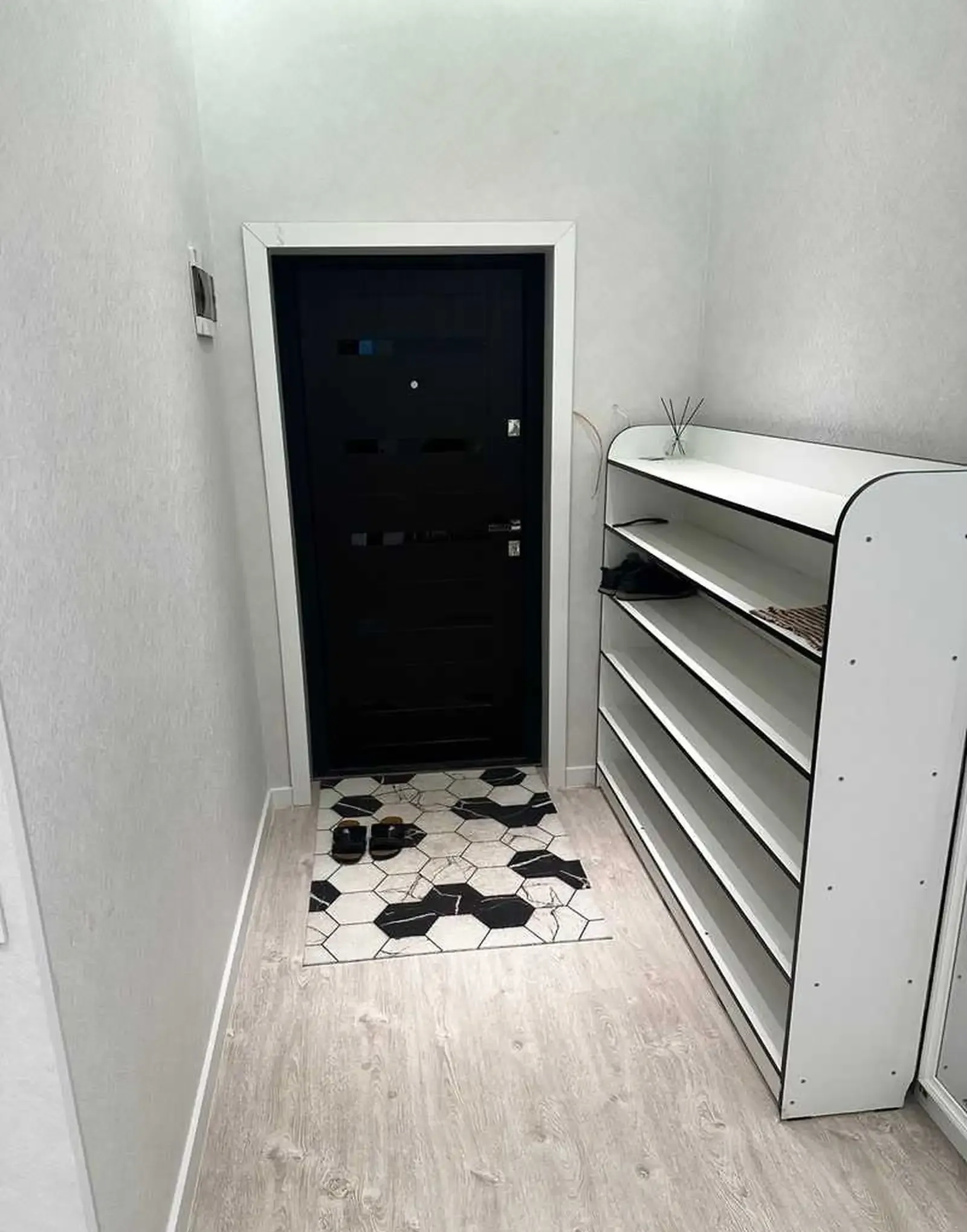 2-комн. квартира, 9 этаж, 78м², Ватан