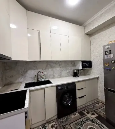 2-комн. квартира, 14 этаж, 80 м², Шохмансур