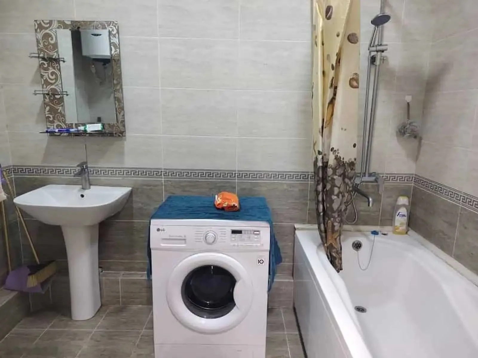 2-комн. квартира, 13 этаж, 75м², дом печати
