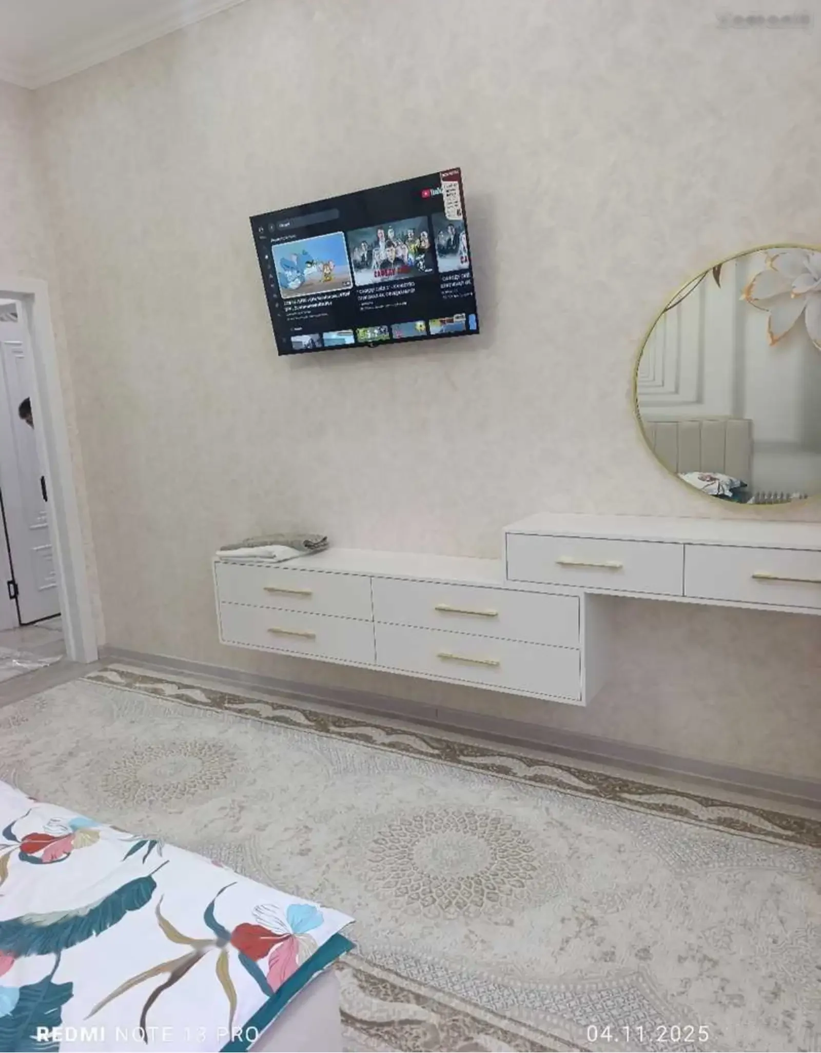 2-комн. квартира, 15 этаж, 61м², Славянский университет