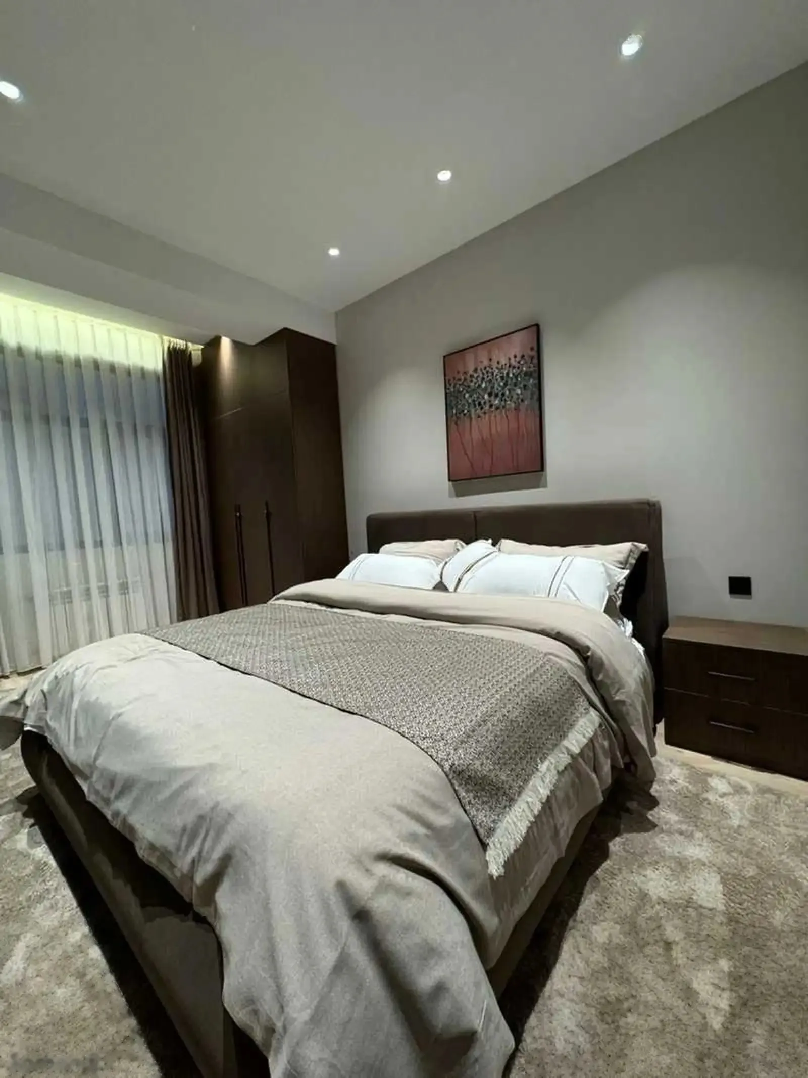 3-комн. квартира, 12 этаж, 110м², Шохмансур