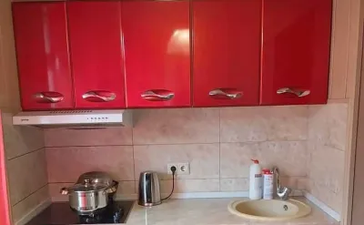 2-комн. квартира, 2 этаж, 60м², Сино