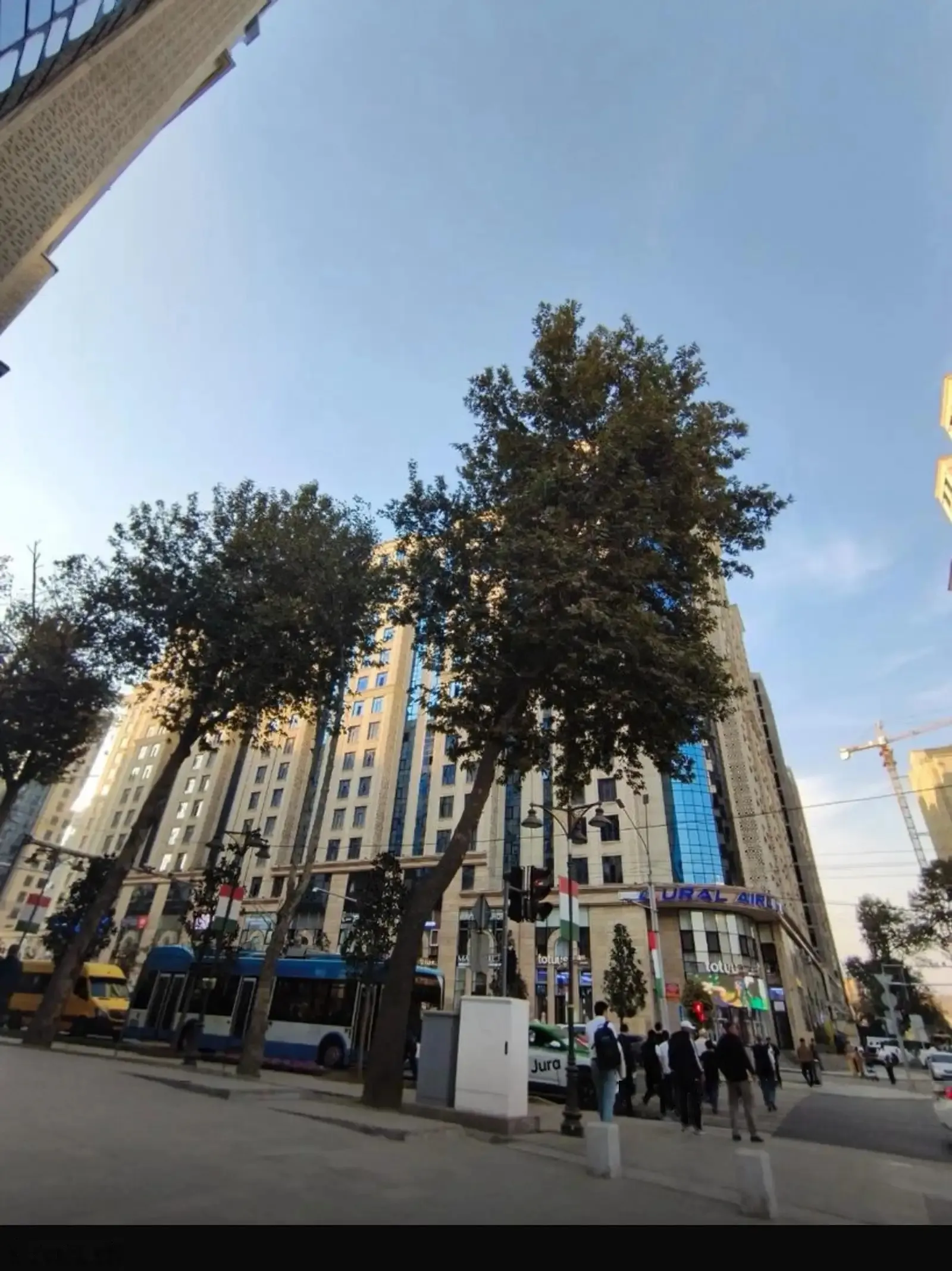 2-комн. квартира, 13 этаж, 57м², шоҳмансур