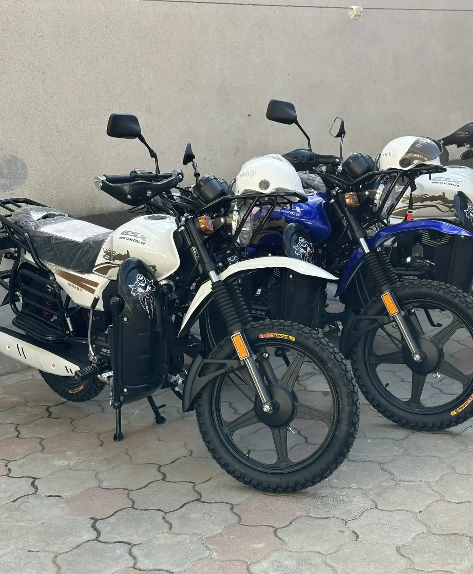 Мотоцикл Suzuki 200куб 2025 Blue