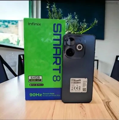 Infinix Smart 8 64 gb