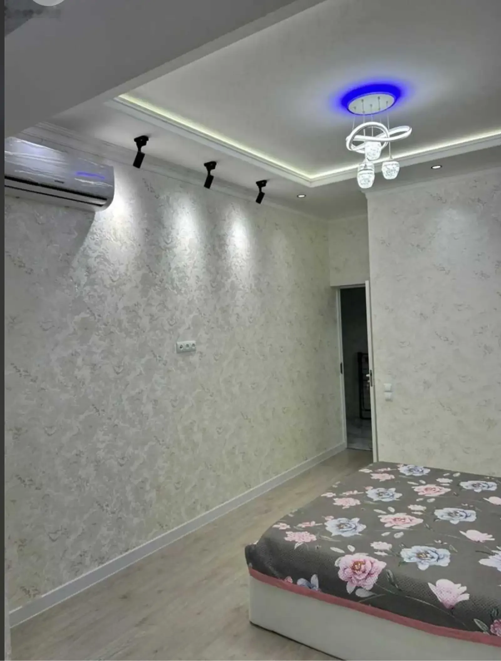 2-комн. квартира, 7 этаж, 57м², Повороти Аэропорт