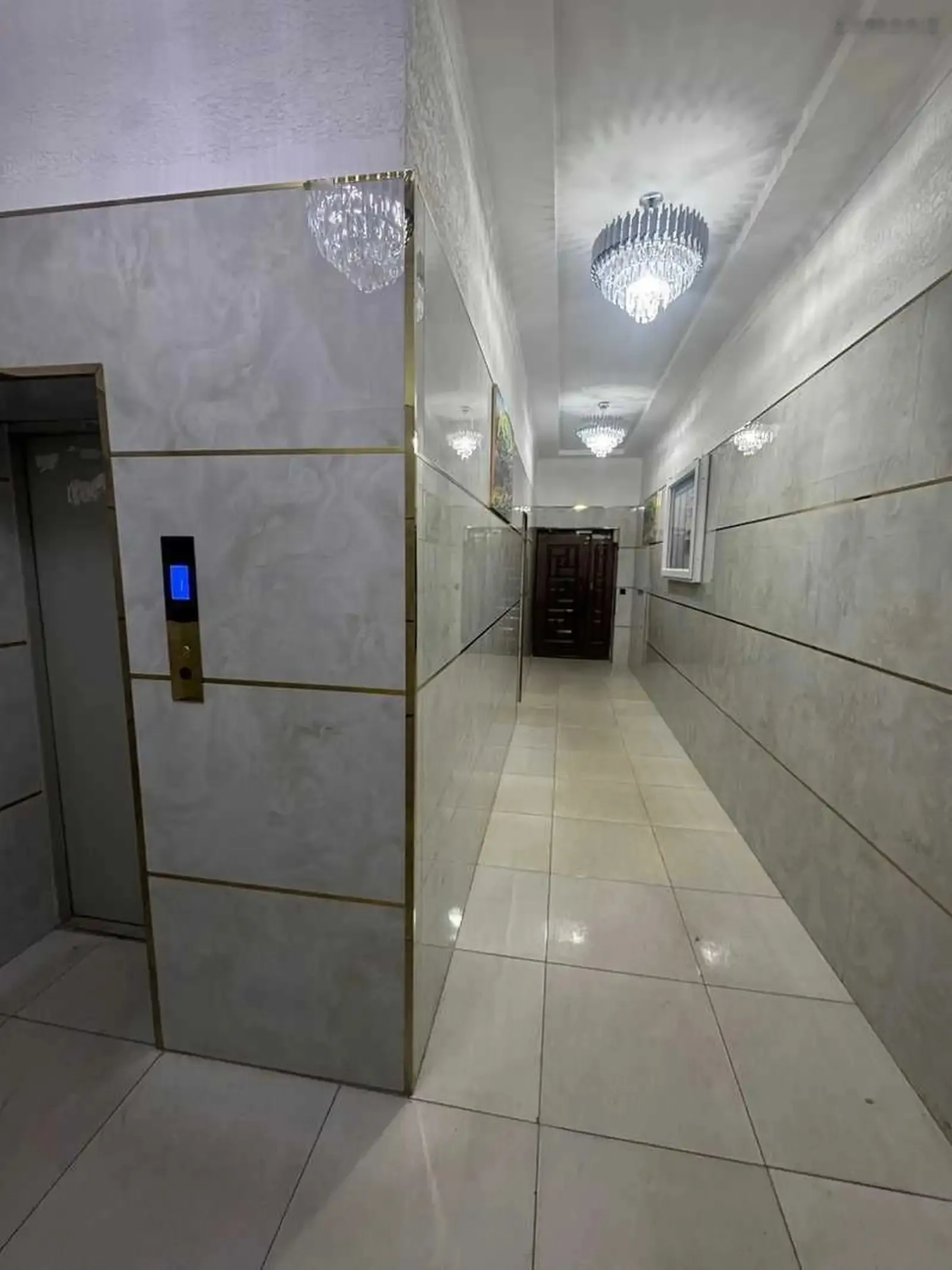 2-комн. квартира, 11 этаж, 85м², гардиши 3 база