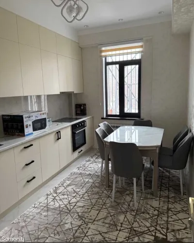3-комн. квартира, 6 этаж, 100м², Шохмансур Танка