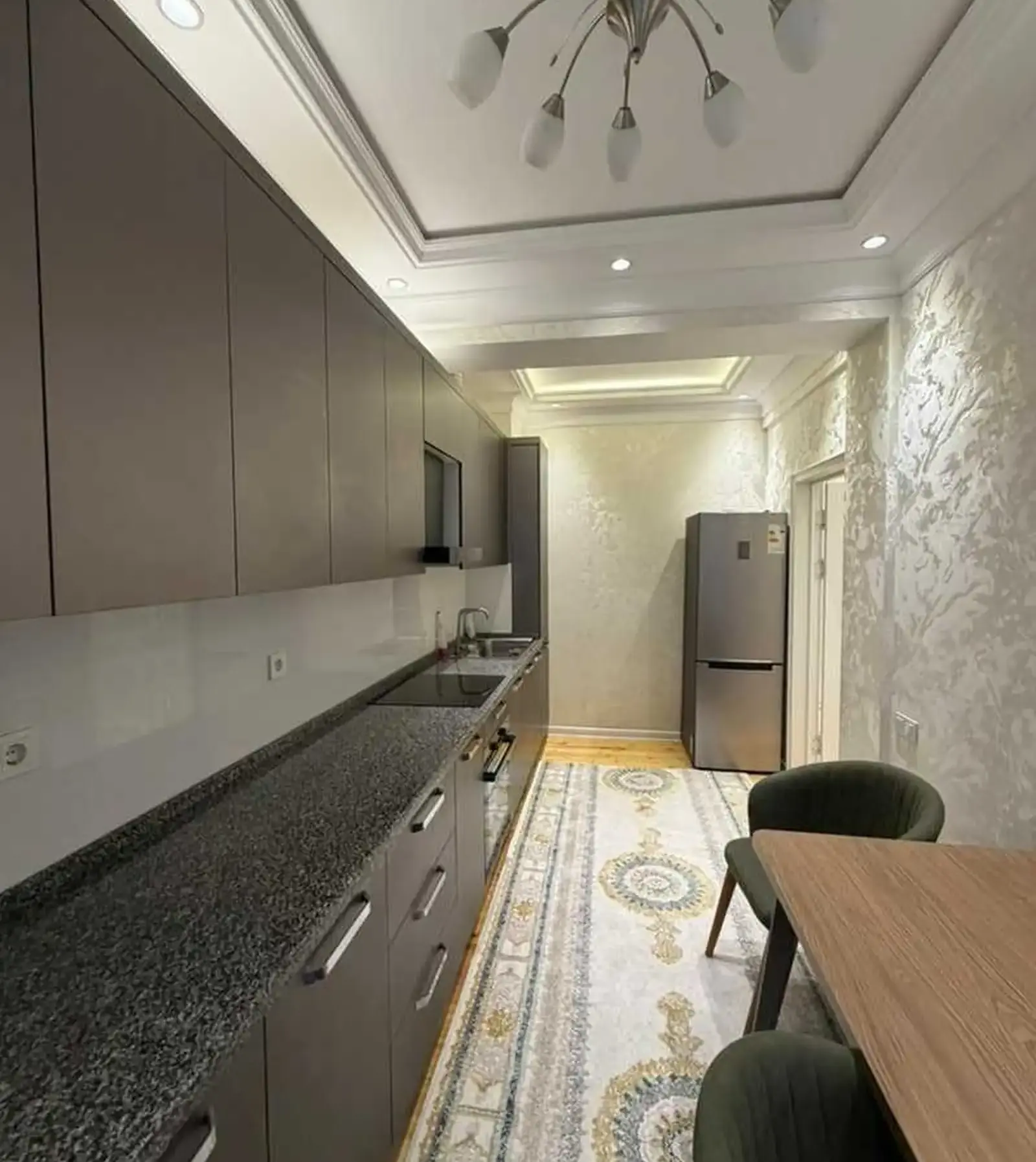 3-комн. квартира, 3 этаж, 100м², Фирдавси