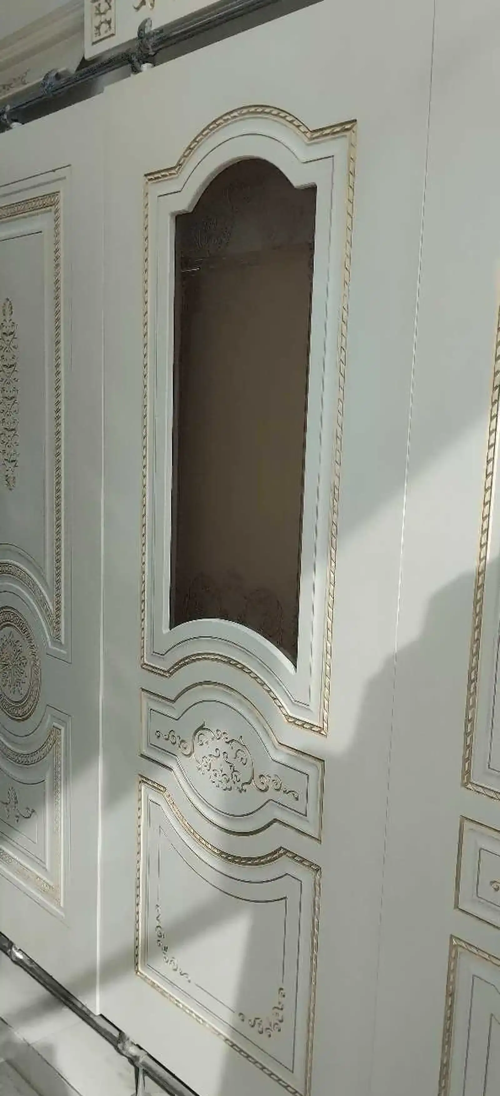 Дверь