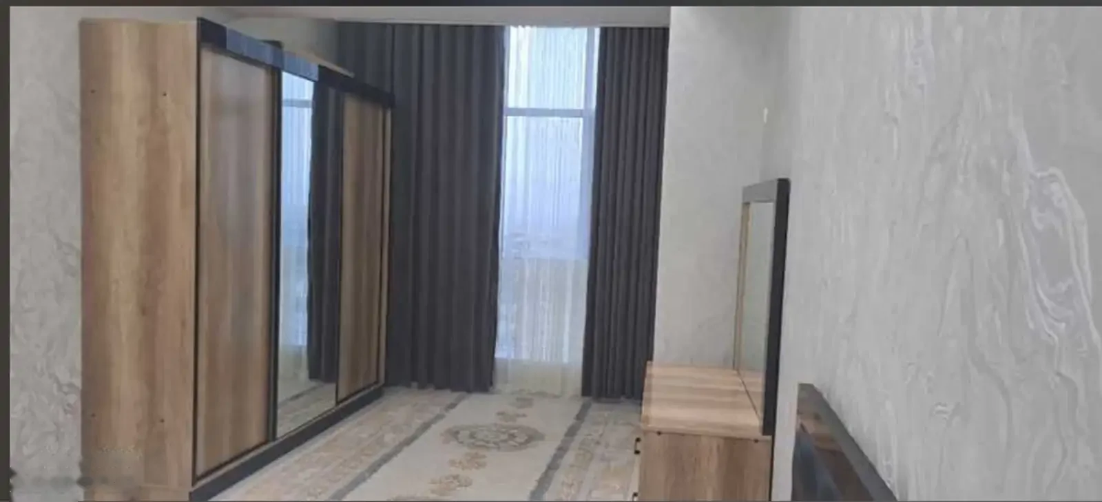 2-комн. квартира, 12 этаж, 76м², Голубой экран