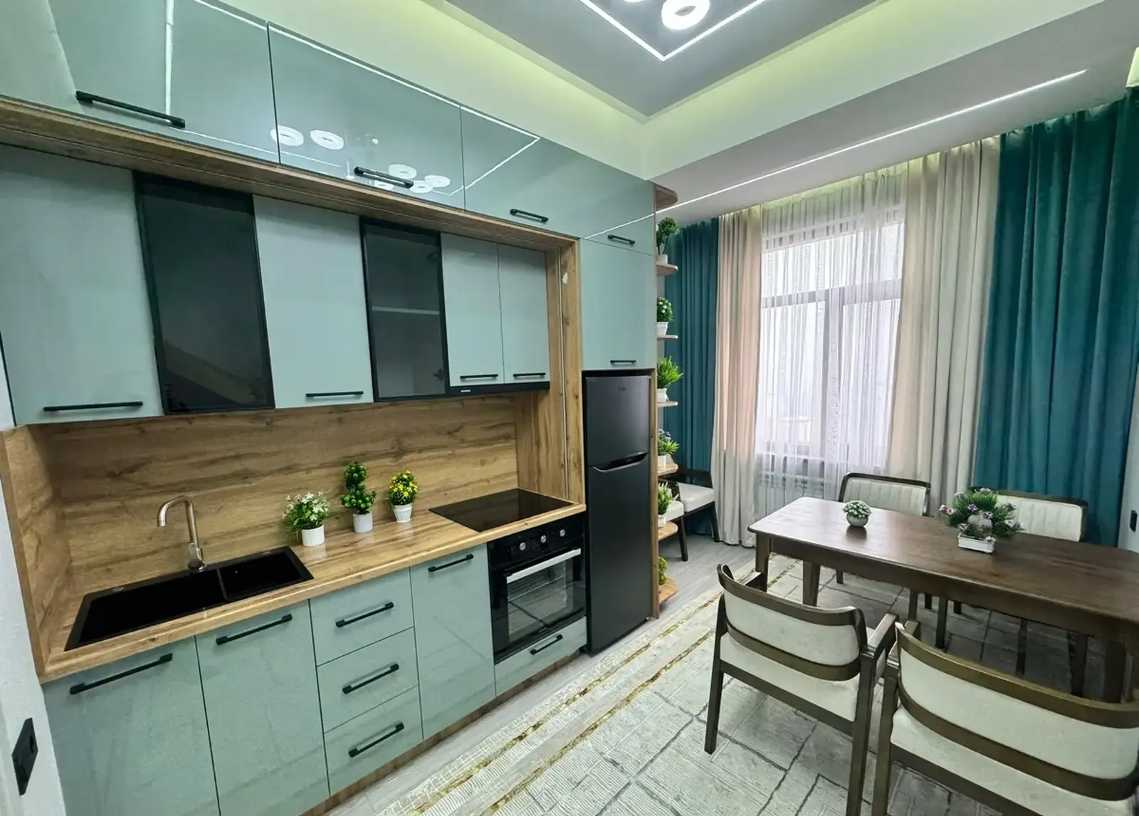 2-комн. квартира, 20 этаж, 72 м², Шохмансур