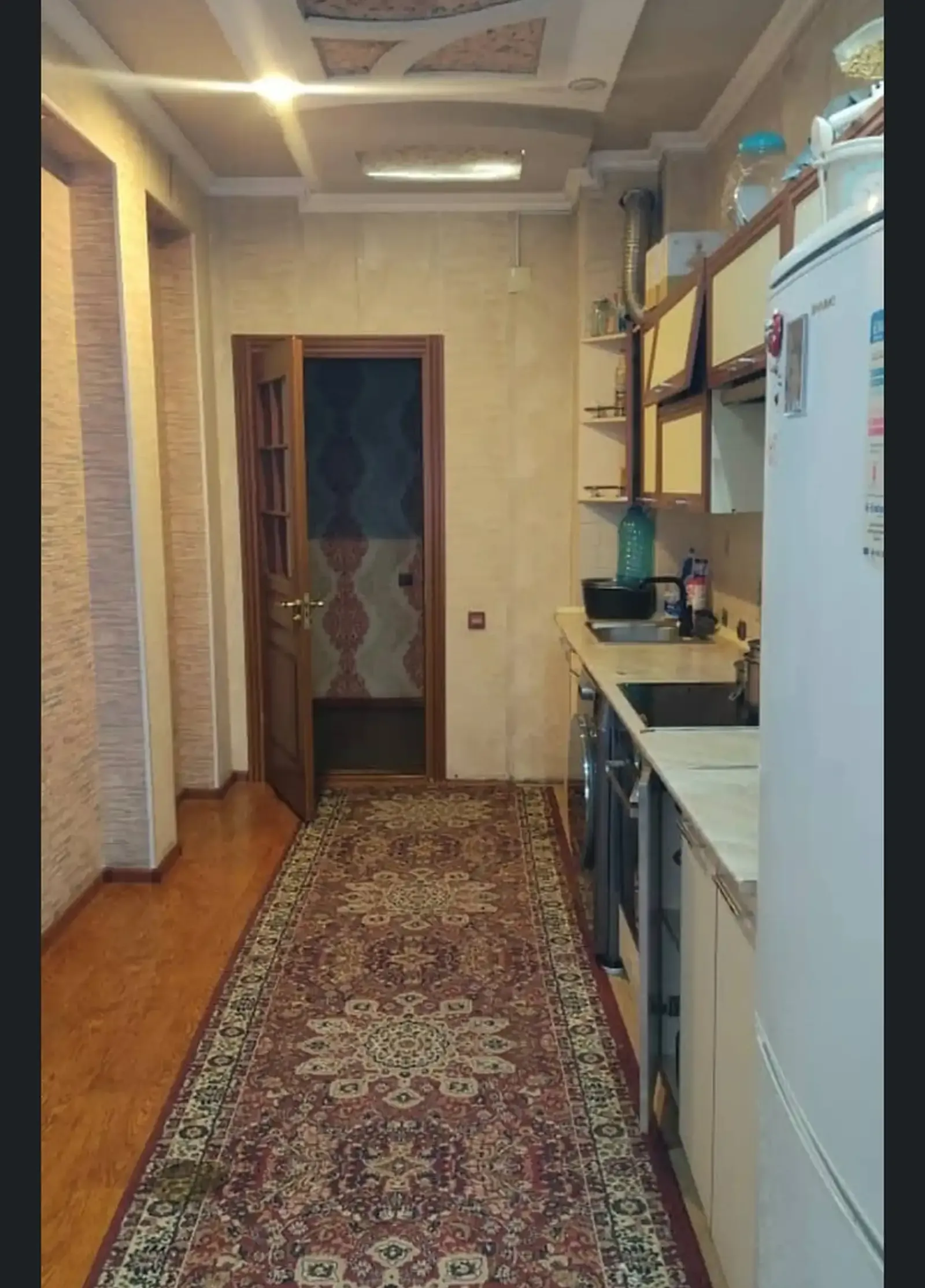 2-комн. квартира, 5 этаж, 77м², Гипрозем, мойка 999