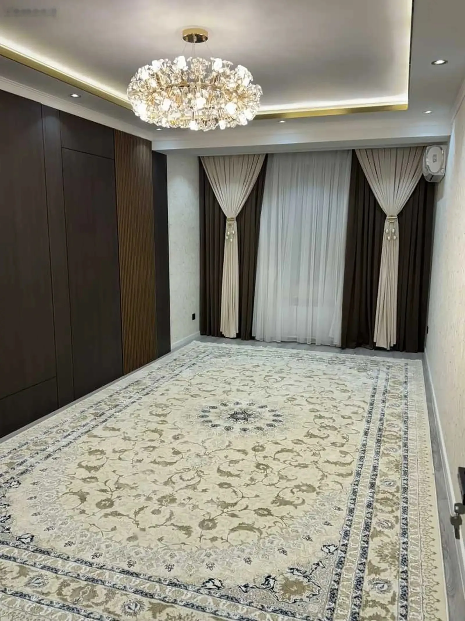 2-комн. квартира, 12 этаж, 85м², 102мкр