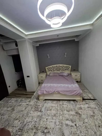 2-комн. квартира, 2 этаж, 70м², маяковский