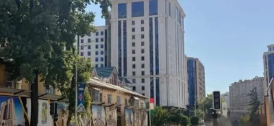 2-комн. квартира, 14 этаж, 79 м², Шохмансур