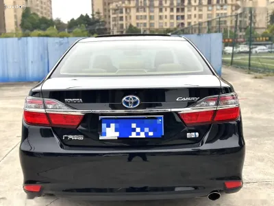 Toyota Camry, 2016