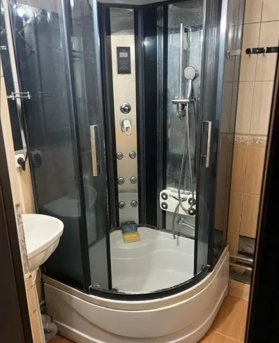 4-комн. квартира, 2 этаж, 100м², Сино