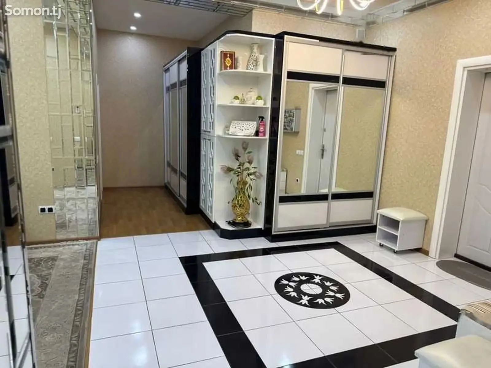 3-комн. квартира, 3 этаж, 118м², овир Султанбей