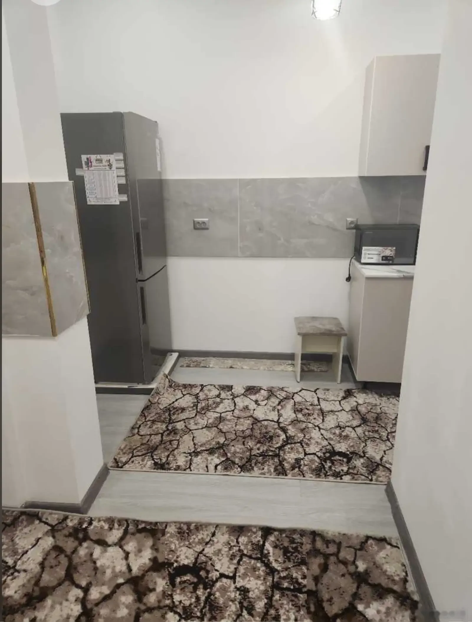 3-комн. квартира, 8 этаж, 80м², Шохмансур