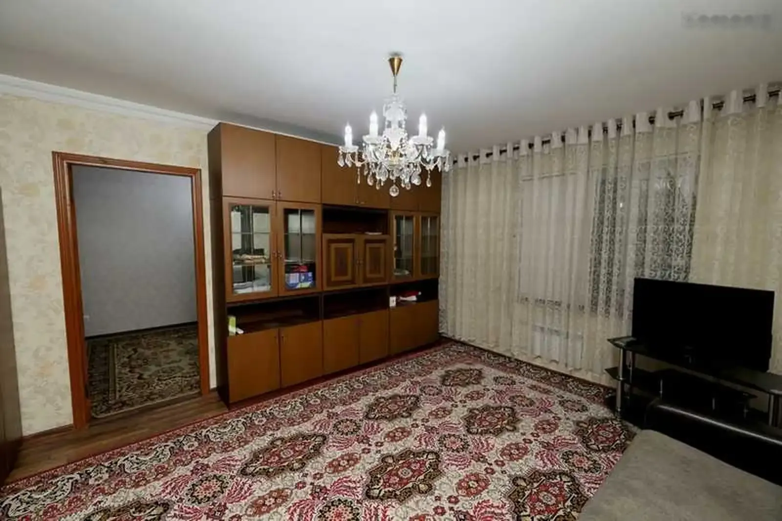 3-комн. квартира, 1 этаж, 78м², Сино, 91 мкр