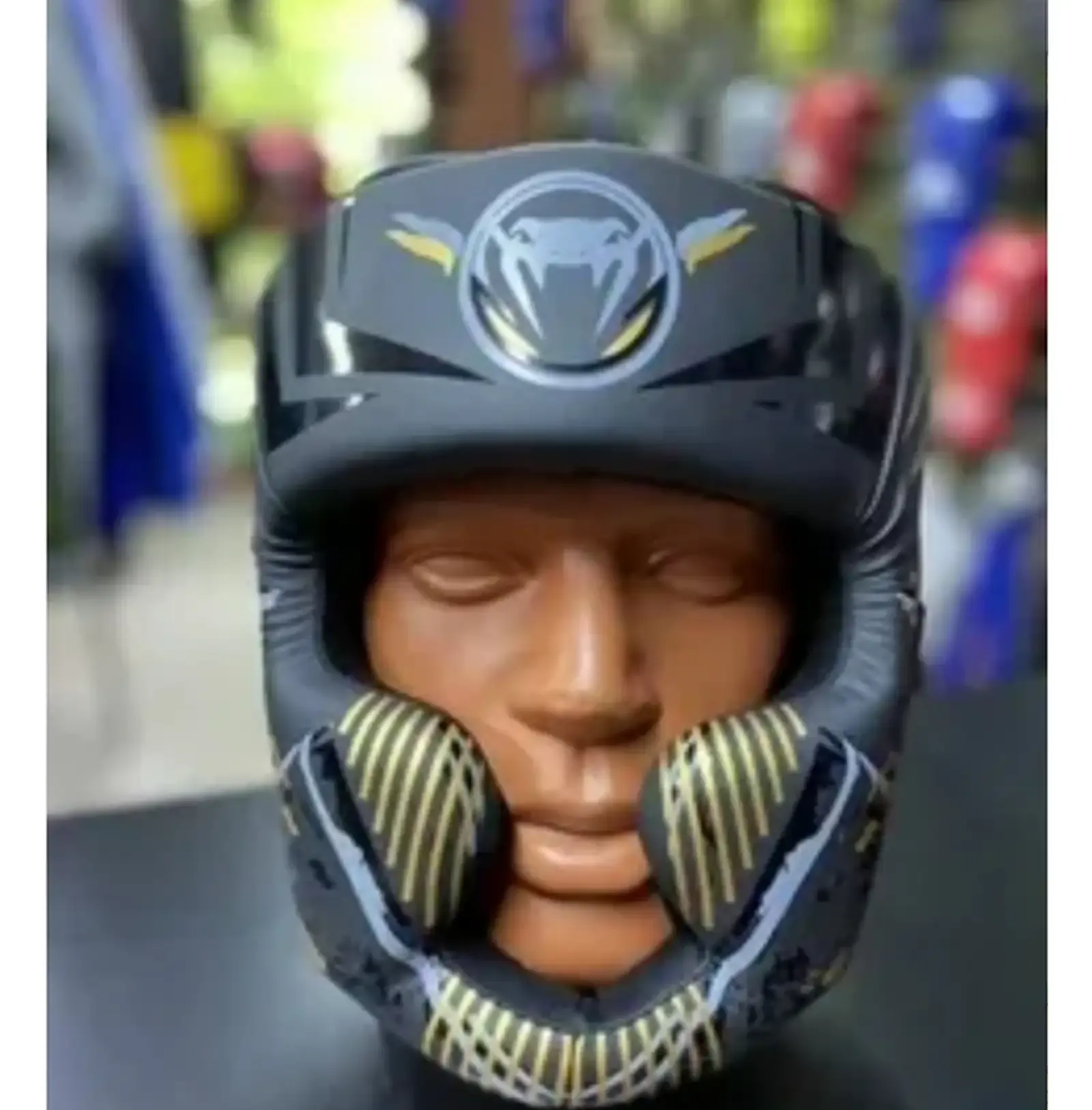 Шлем VENUM